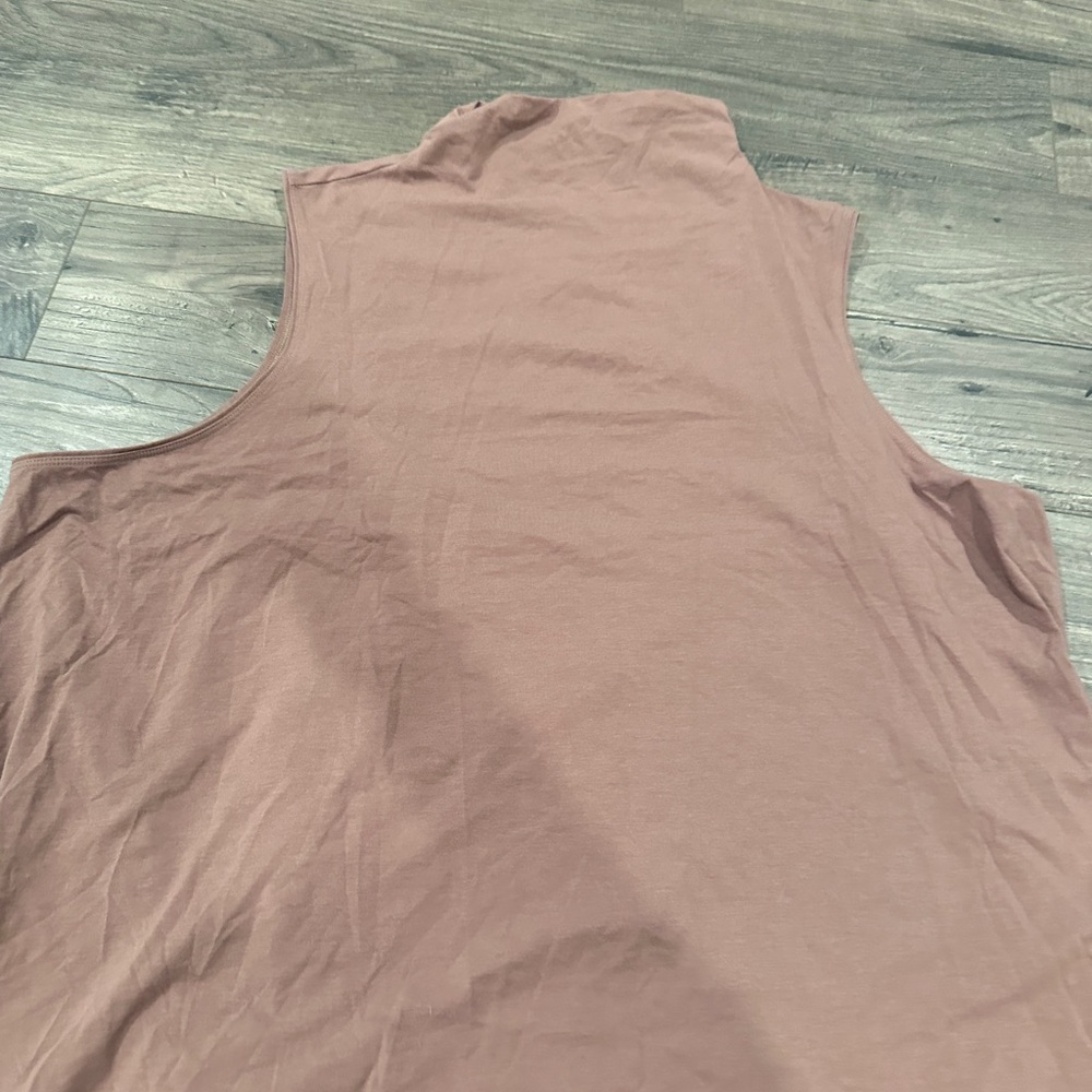 Athleta Women's Mock Neck Sleeveless Top in Tan, 3XL, women’s casual top